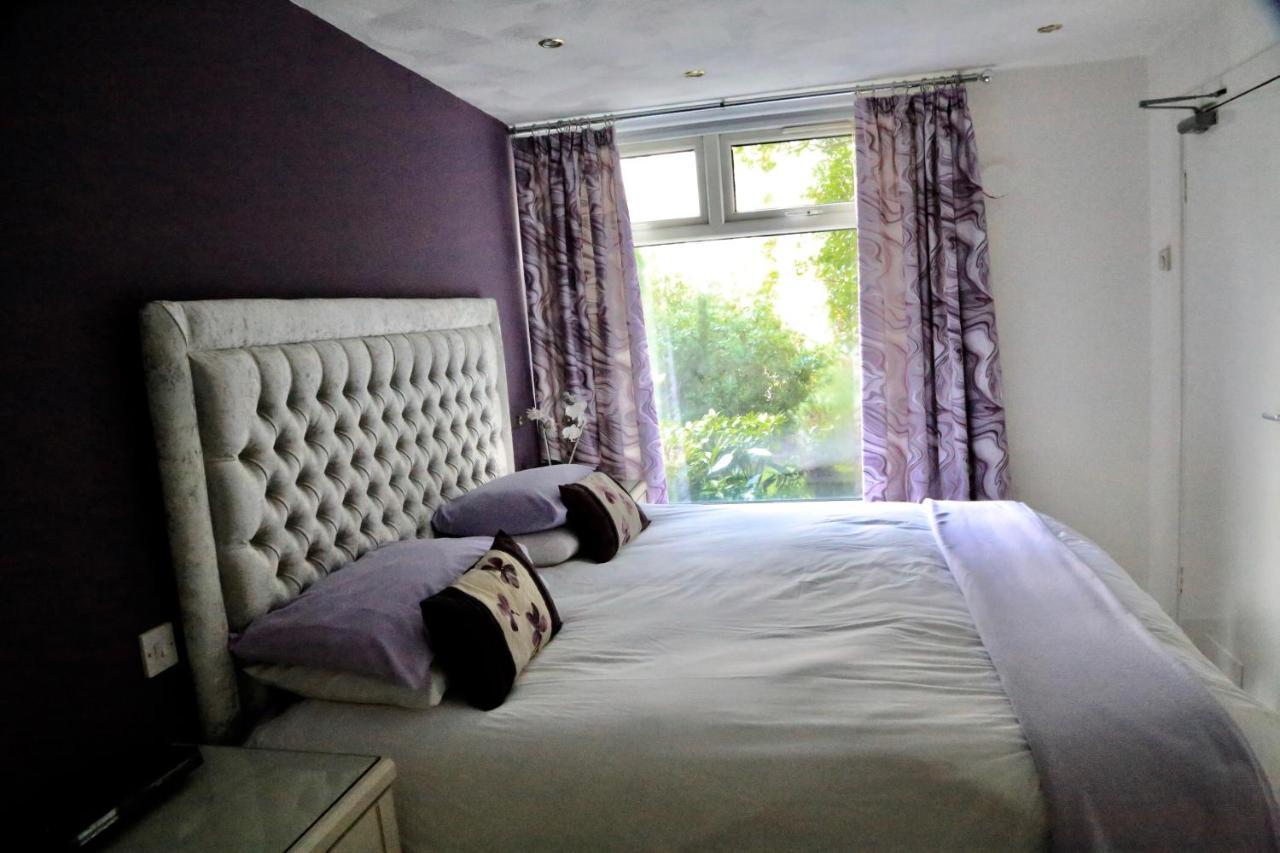 La Suisse Serviced Apartments Manchester Exterior photo